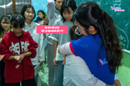 CÓ NHỮNG CÂU HỎI KHIẾN VẠN DẶM YÊU THƯƠNG NHỚ MÃI