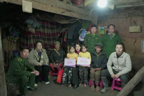 HÀNH TRÌNH LAN TỎA YÊU THƯƠNG ĐẾN 2 EM PHƯƠNG & NGÂN
