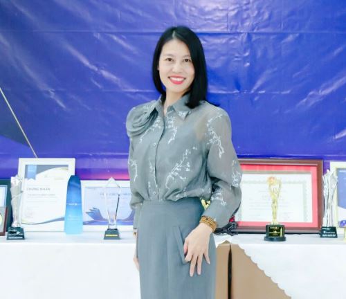 Thuonggia24h: Nhà báo Trần Toản: hành trình hoạt động truyền thông thương hiệu