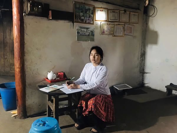 Hai em nhỏ vùng cao Hà Giang cần một vòng tay chở che